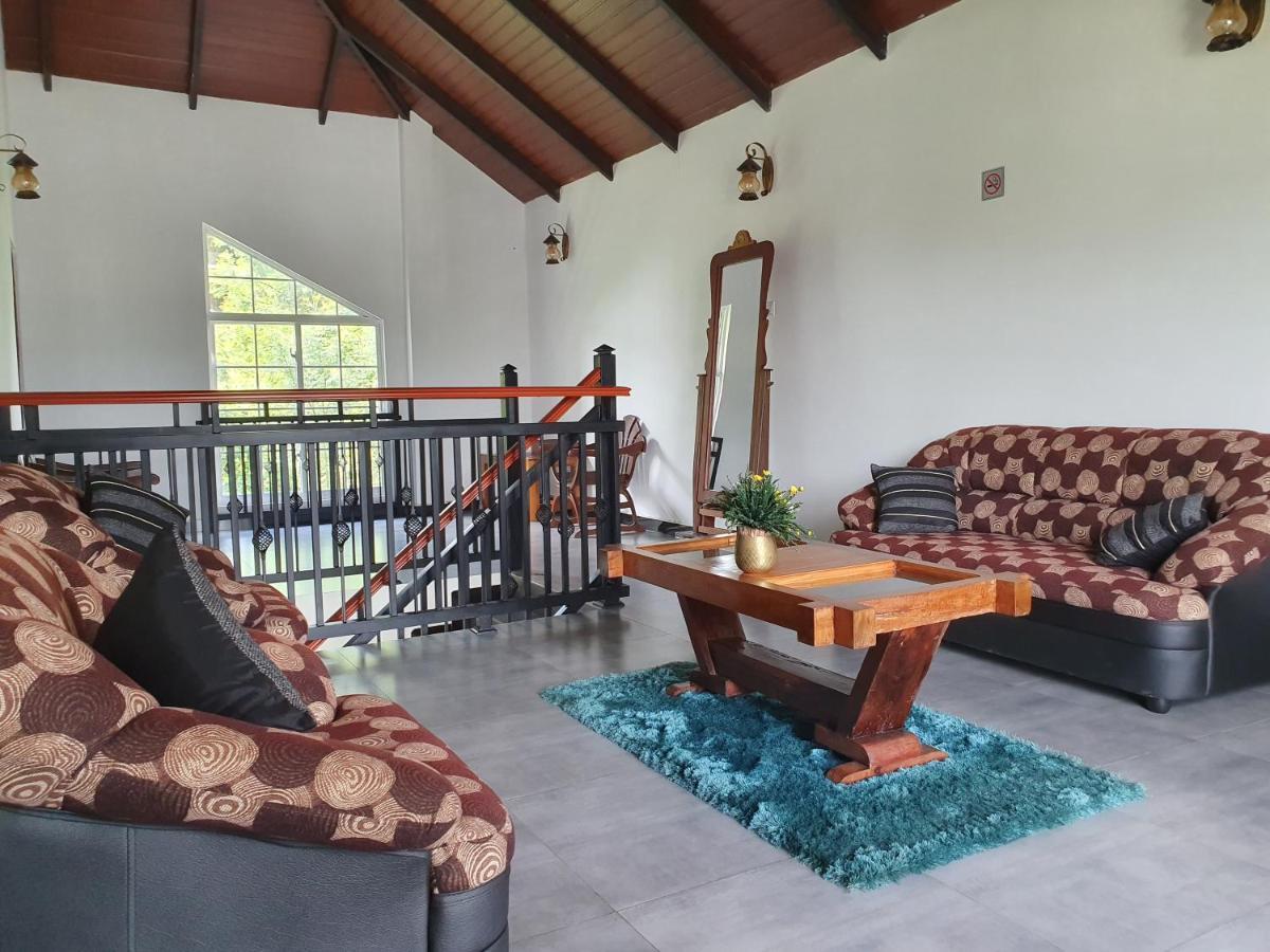 Misthill Rest - Lavish Villa 努沃勒埃利耶 外观 照片